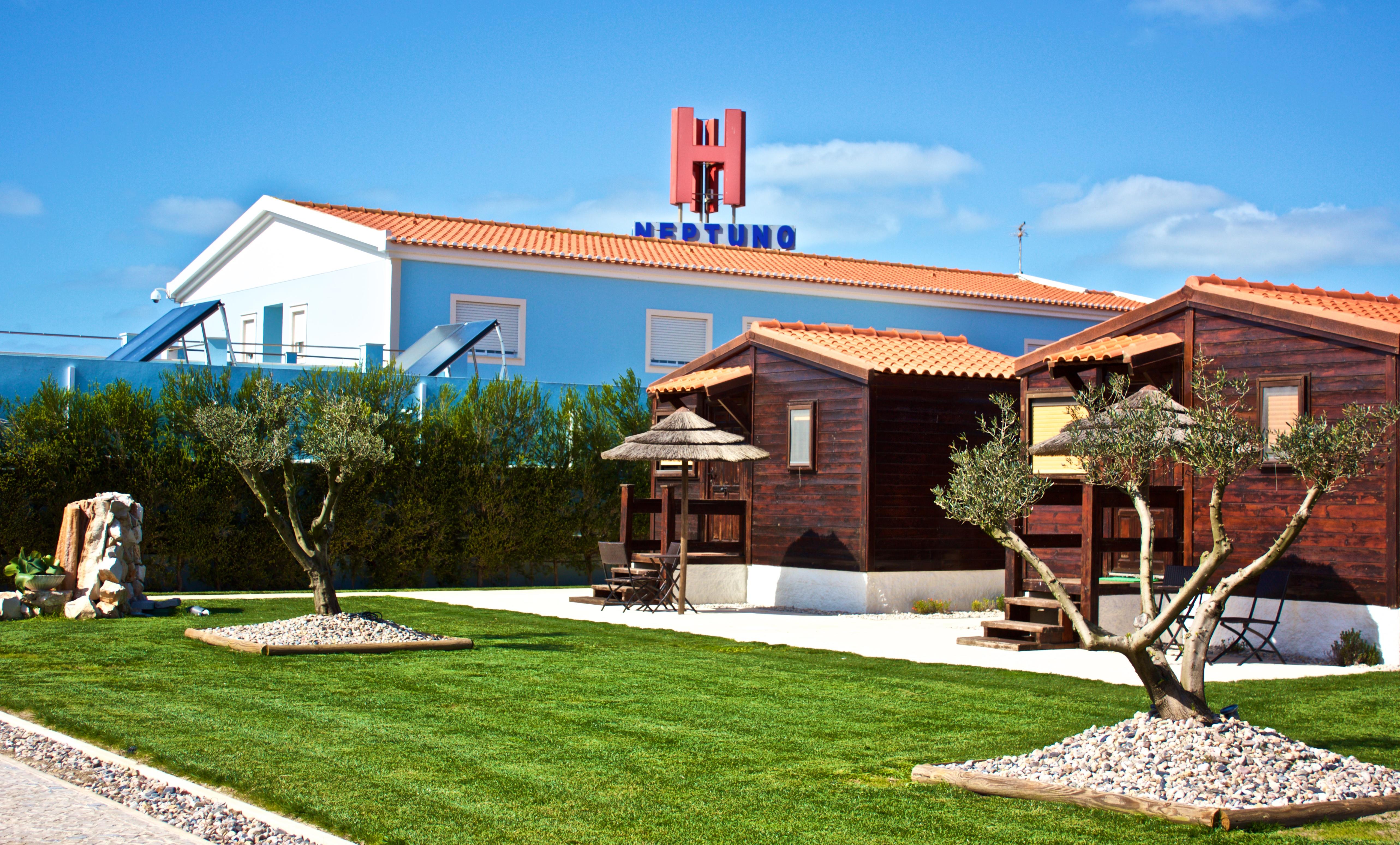 Hotel Neptuno Atouguia Da Baleia Exterior foto